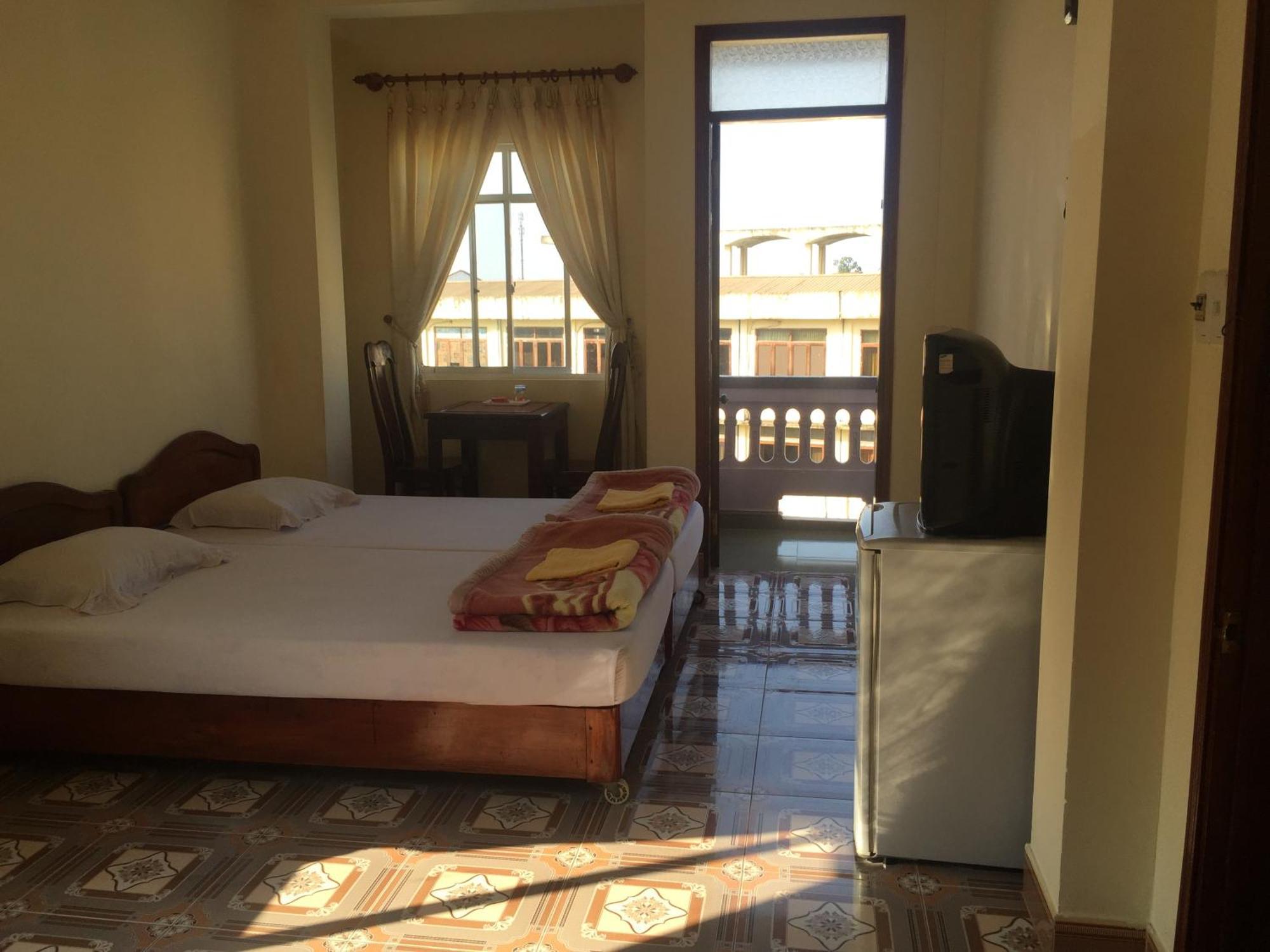 Star Binh Duong Hotel Hué Værelse billede